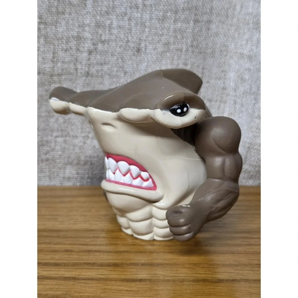 1995 Street Sharks JAB HAMMERHEAD Shark SMARTIES CANDY DISPENSER‎ Moveable Arms